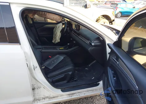 2020 Mazda Mazda6 Touring z USA, uszkodzony, nr VIN JM1GL1VM4L1518313